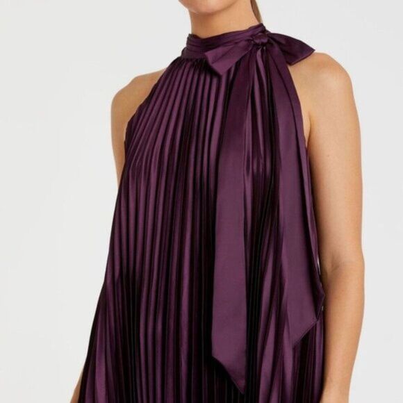 Mac Duggal Size 18 Dark Purple Flowy Pleated Halter Neck Long Maxi Gown Dress - Picture 3 of 5